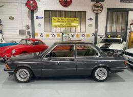 BMW Série 3 323i E21 Coupé