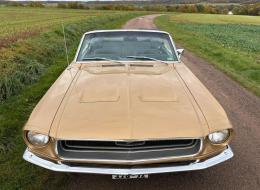 Ford Mustang Cabriolet Code J