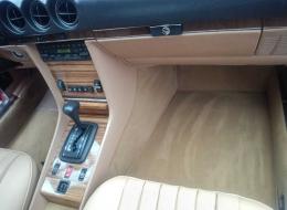 Mercedes-Benz SL 380 SL R107 cabriolet 