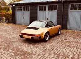 Porsche 911 Targa