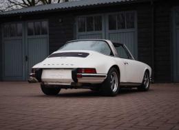 Porsche 911 2.4 T Targa 