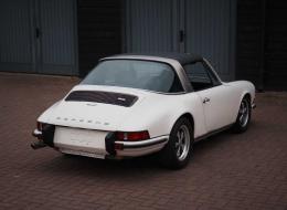 Porsche 911 2.4 T Targa 