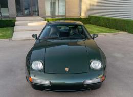 Porsche 928 GTS