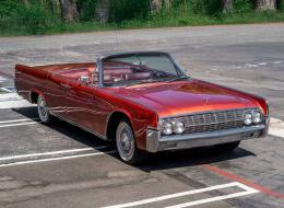 Lincoln Continental Convertible