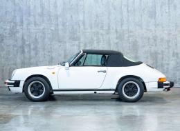Porsche 911 Carrera 3.2 Cabriolet