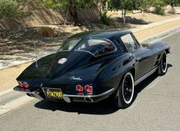 Chevrolet Corvette C2 Coupé