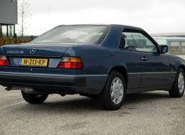 Mercedes-Benz 200 200 CE 16