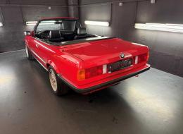 BMW Série 3 320i E30