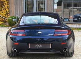 Aston Martin Vantage V8 - Manuelle
