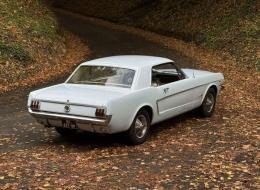 Ford Mustang V8 289 coupé