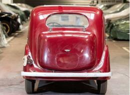 Renault Monaquatre Berline