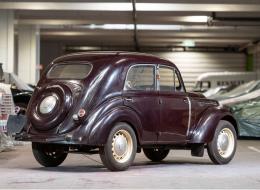 Renault Juvaquatre berline (Type BFK4)