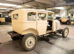 Renault Vivasix limousine