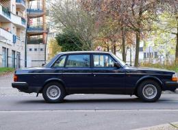 Volvo 240 GL