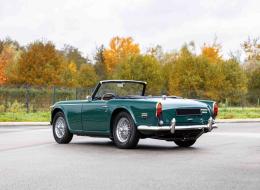 Triumph TR250