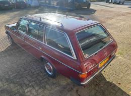 Mercedes-Benz 230 T W123