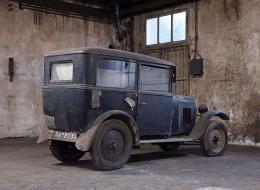 Peugeot 172 Conduite Intérieure