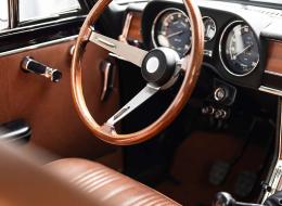 Alfa Roméo Giulia Nuova Super 1300