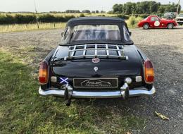 MG B Cabriolet