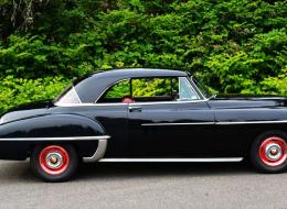 Oldsmobile 88 V8 Coupé