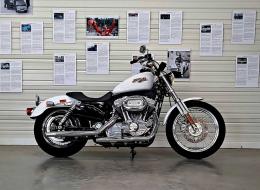 Moto Harley Davidson 883 LOW