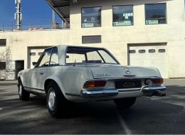 Mercedes-Benz SL 280 Pagode