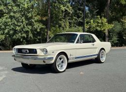 Ford Mustang V8 Coupé