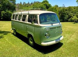 Volkswagen Combi T2 baywindow bus