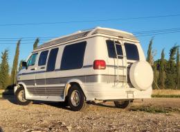 Dodge Van RAM B250 finition COACH