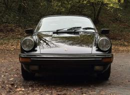 Porsche 911 Carrera 3.2L - Targa