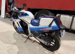 Moto Suzuki GSX-R1100