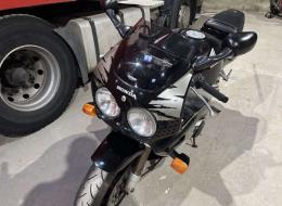 Moto Honda CBR 900 RR Fireblade