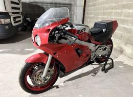 Moto Kawazaki ZXR-750 Stinger 