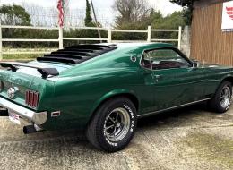 Ford Mustang FASTBACK MACH ONE 