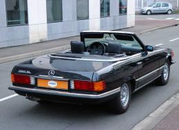 Mercedes-Benz SL 380