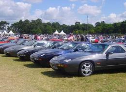 Porsche 928 S4
