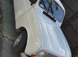 Renault 4