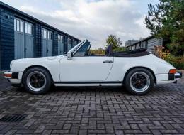 Porsche 911 3.2 Carrera Cabriolet
