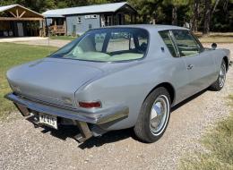 Studebaker Avanti