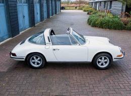 Porsche 911 T 2.4 Targa