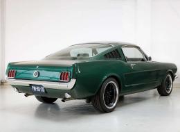 Ford Mustang Fastback Restomod