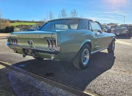 Ford Mustang V8 289 Luxury