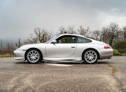 Porsche 996 Carrera 4 coupe 
