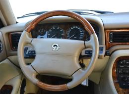 Daimler Double Six Version longue "Pr&eacute;sident"