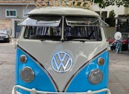 Volkswagen Combi T1 splitwindow bus