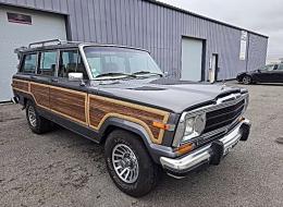 Jeep Wagoneer