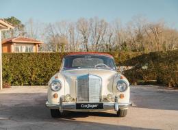 Mercedes-Benz 220 SE