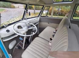 Volkswagen Combi T1 modifi&eacute; Samba 23 fen&ecirc;tres 