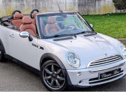 Mini Cooper Cabriolet Sidewalk 
