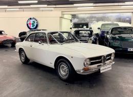 Alfa Roméo Giulia GT Bertone 1600 Junior